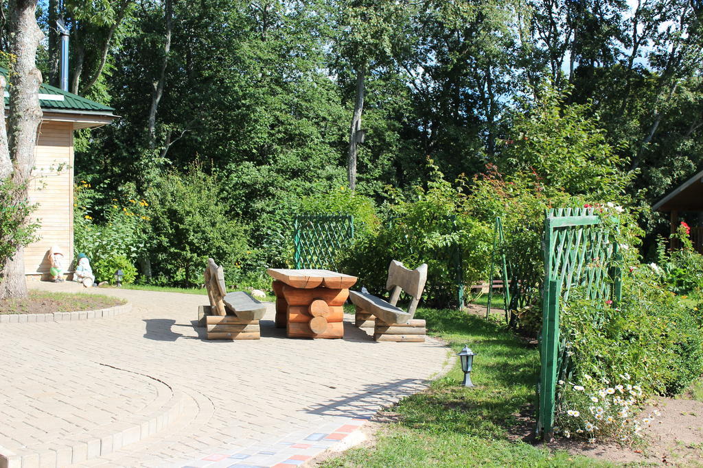Imantas Nams Hotel Jurkalne Exterior photo