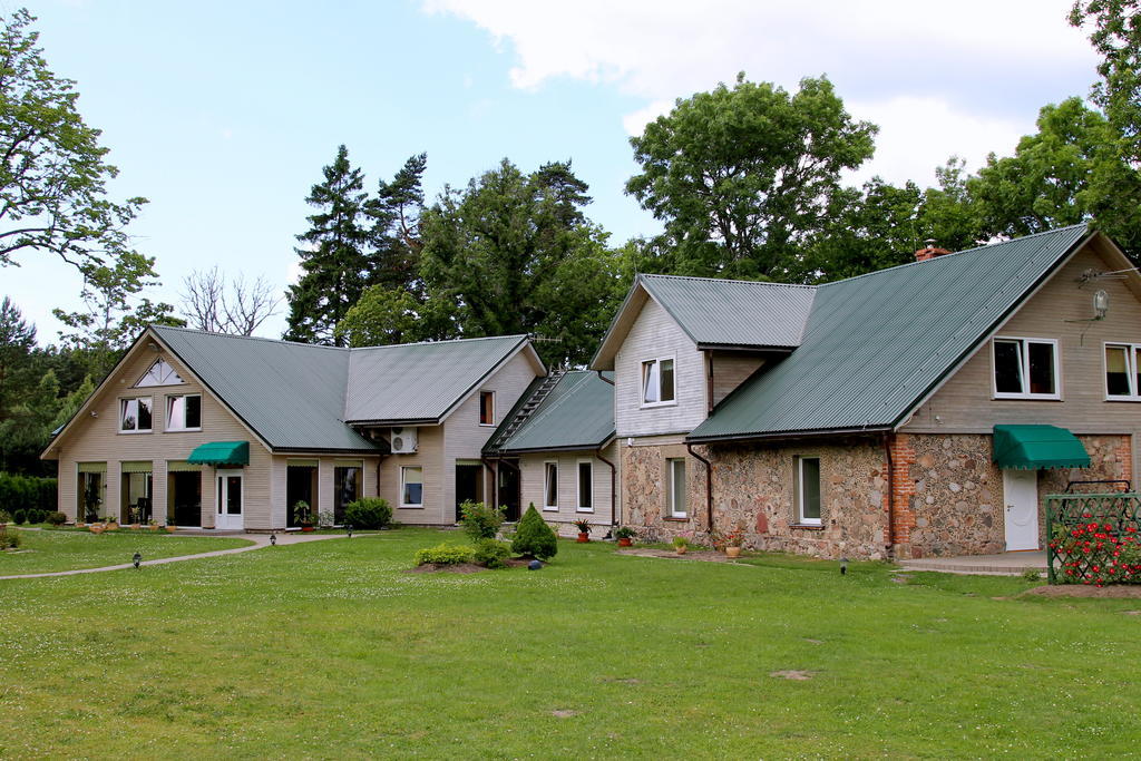 Imantas Nams Hotel Jurkalne Exterior photo