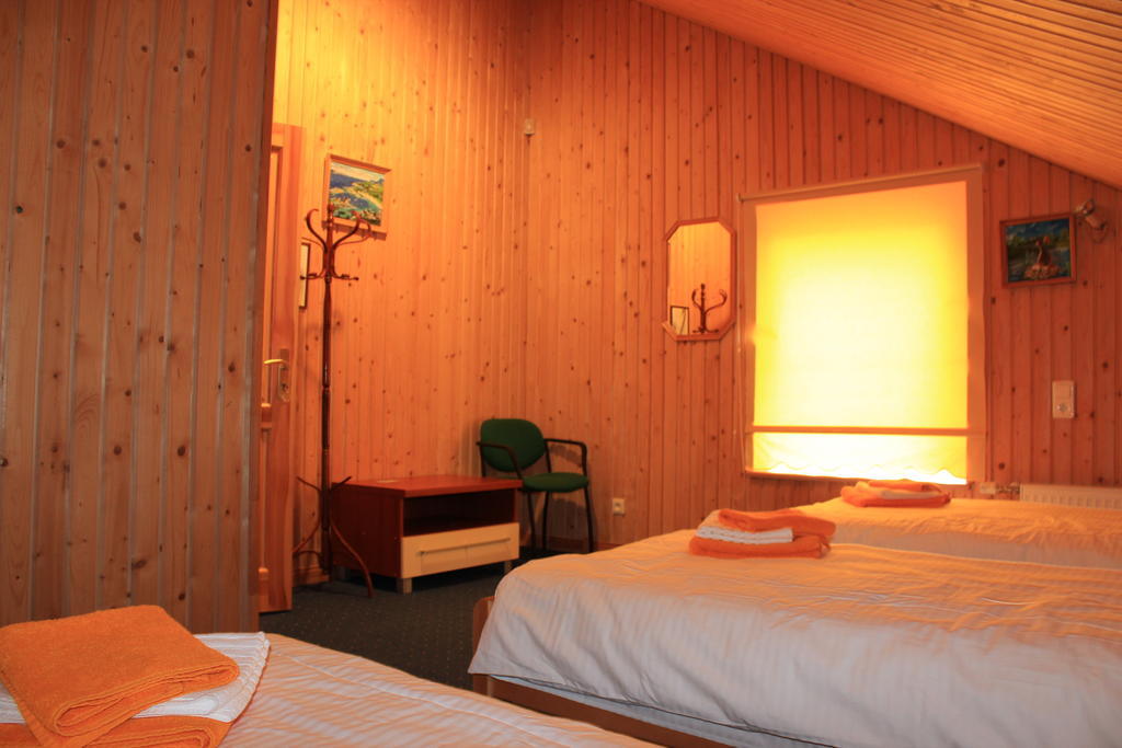 Imantas Nams Hotel Jurkalne Room photo